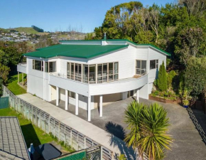 Welcome Bay Heights